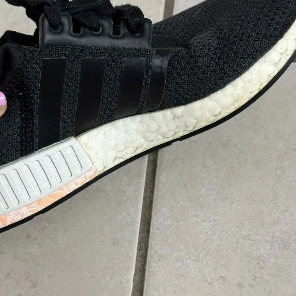 Adidas Black sneakers NMD R1 black size 4 - Picture 9 of 10